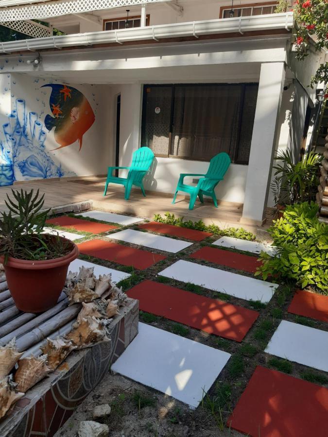 Joebi'S House Walking Distance To Rocky Cay Beach Ideal For Families Or Groups Buenavista  Luaran gambar