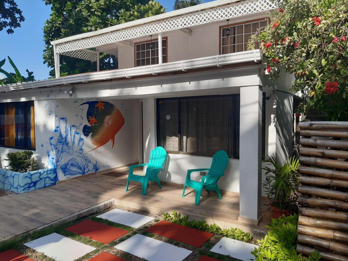 Joebi'S House Walking Distance To Rocky Cay Beach Ideal For Families Or Groups Buenavista  Luaran gambar