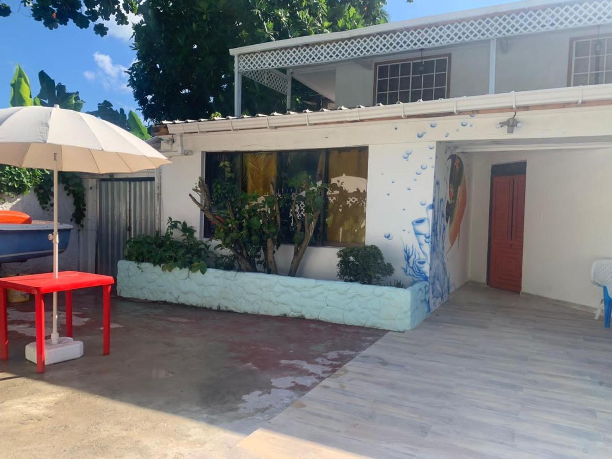 Joebi'S House Walking Distance To Rocky Cay Beach Ideal For Families Or Groups Buenavista  Luaran gambar